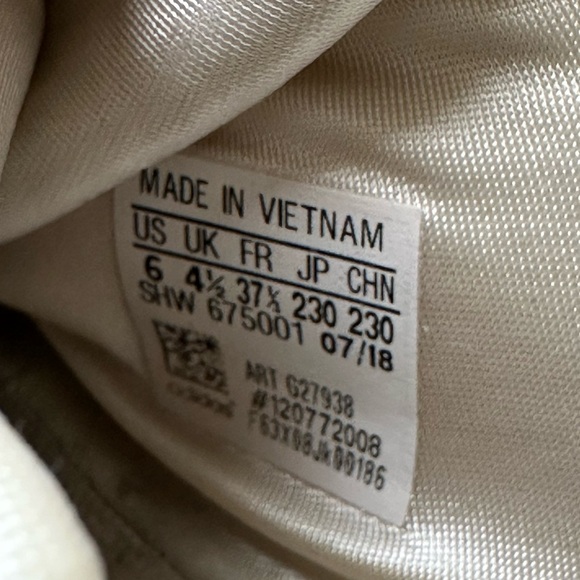 Adidas NMD R1 Sneakers | Women’s 6 - Picture 4 of 7